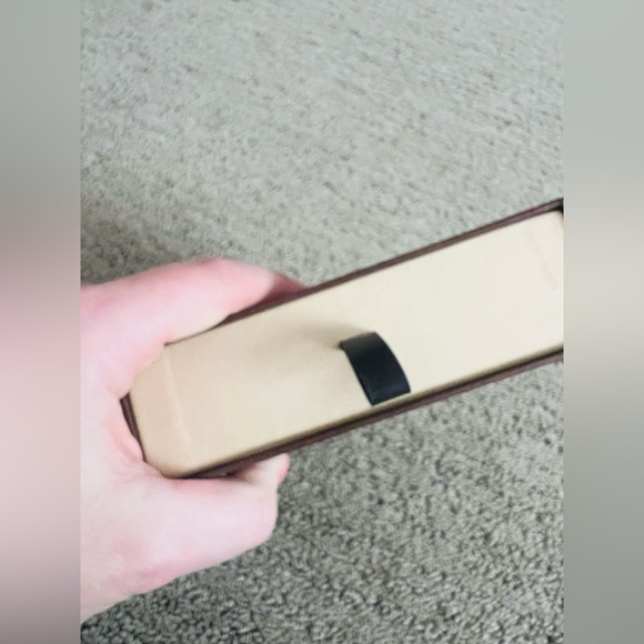 ✨ Authentic LOUIS VUITTON Drawer Box w/ Inserts ✨ - Picture 6 of 10